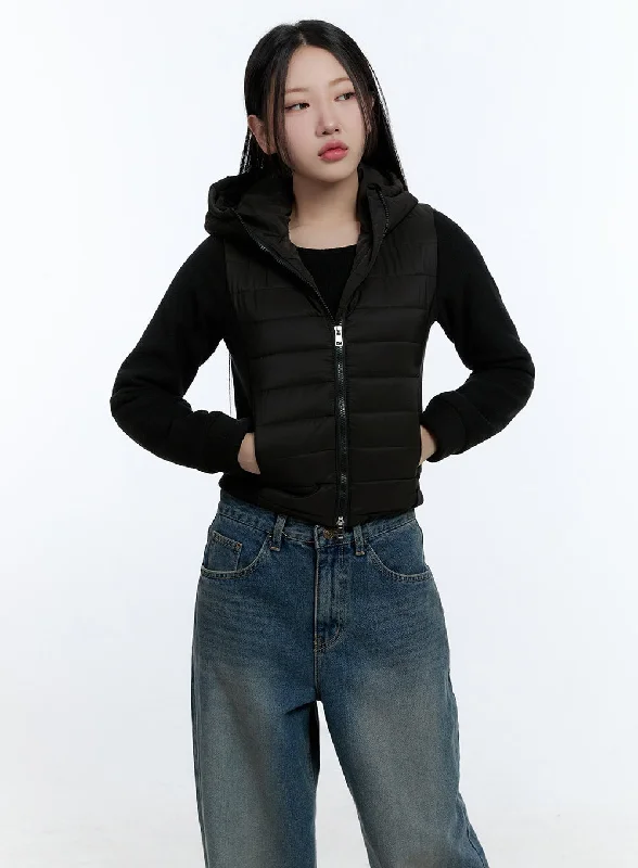 Slim-Fit Hooded Puffer Vest CD424