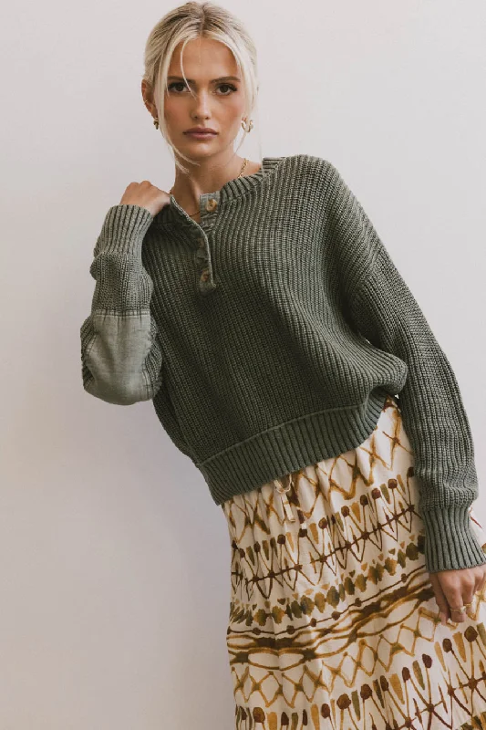 Inda Henley Sweater in Olive